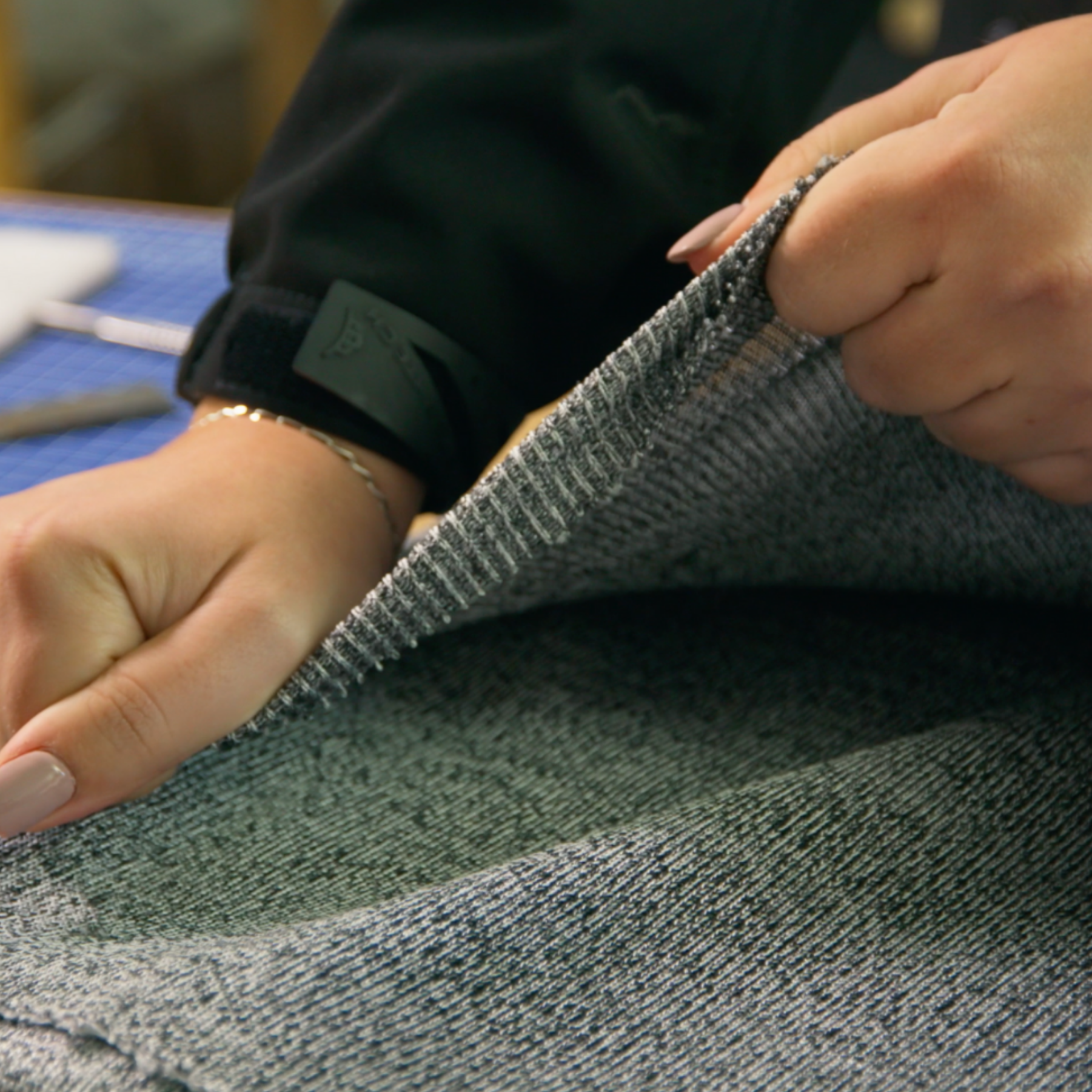 UHMWPE & Dyneema: The Secret Behind the World’s Strongest and Softest Indestructible Dog Toys